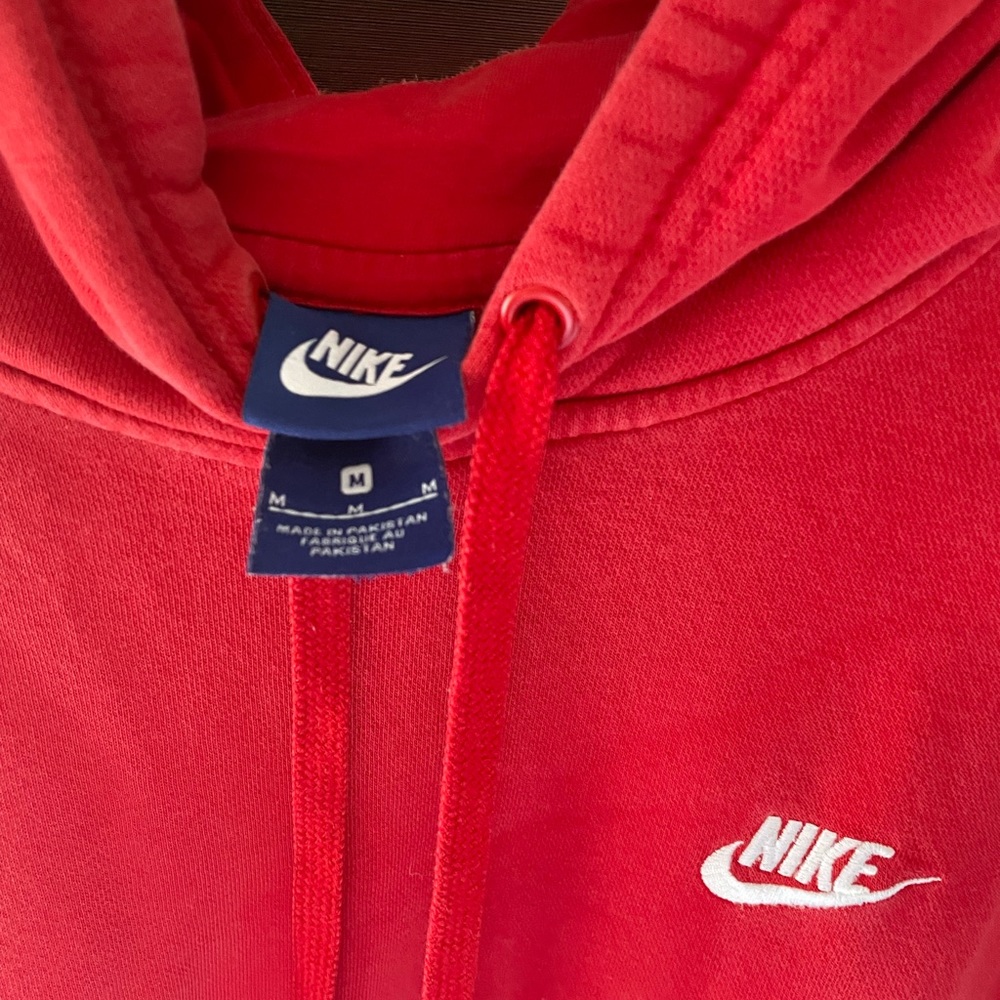 Selling a Red NIKE Medium Sweater